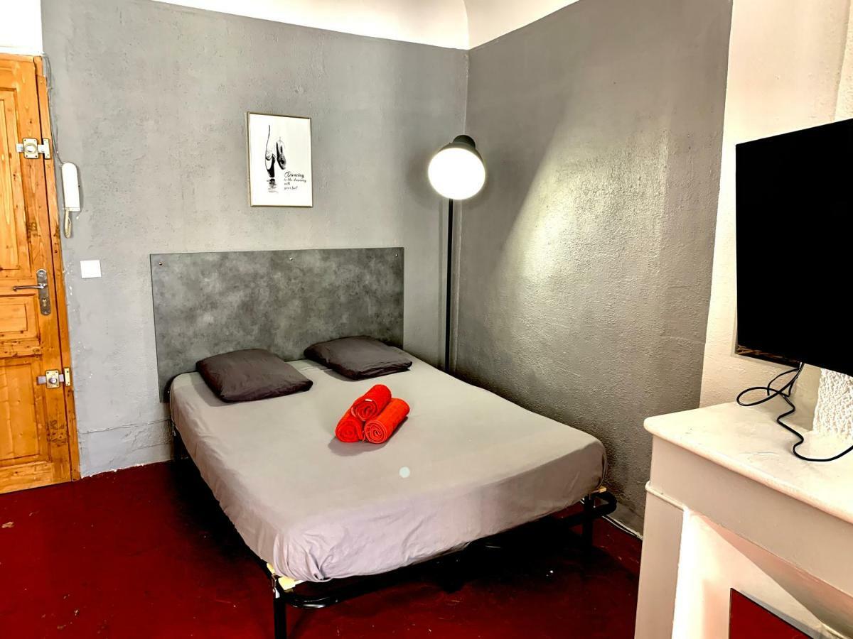 Granet Studio Apartment Aix-en-Provence Bagian luar foto